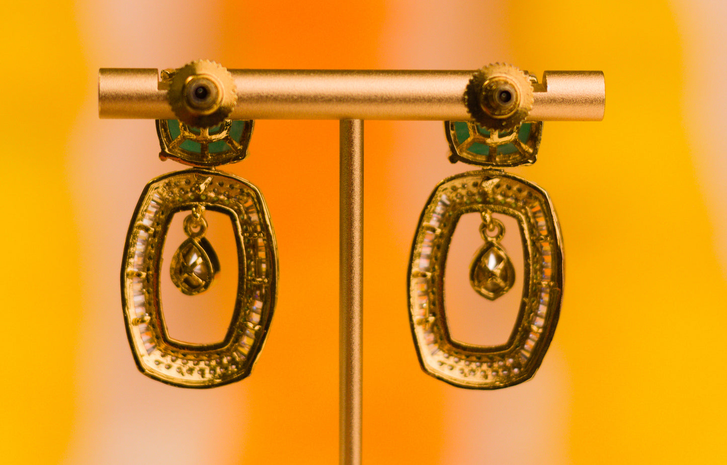 Stone Studded Emerald Doublet Earrings