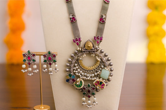 Handcrafted Oxidized Silver Necklace Set With Paachi Kundan Detailing