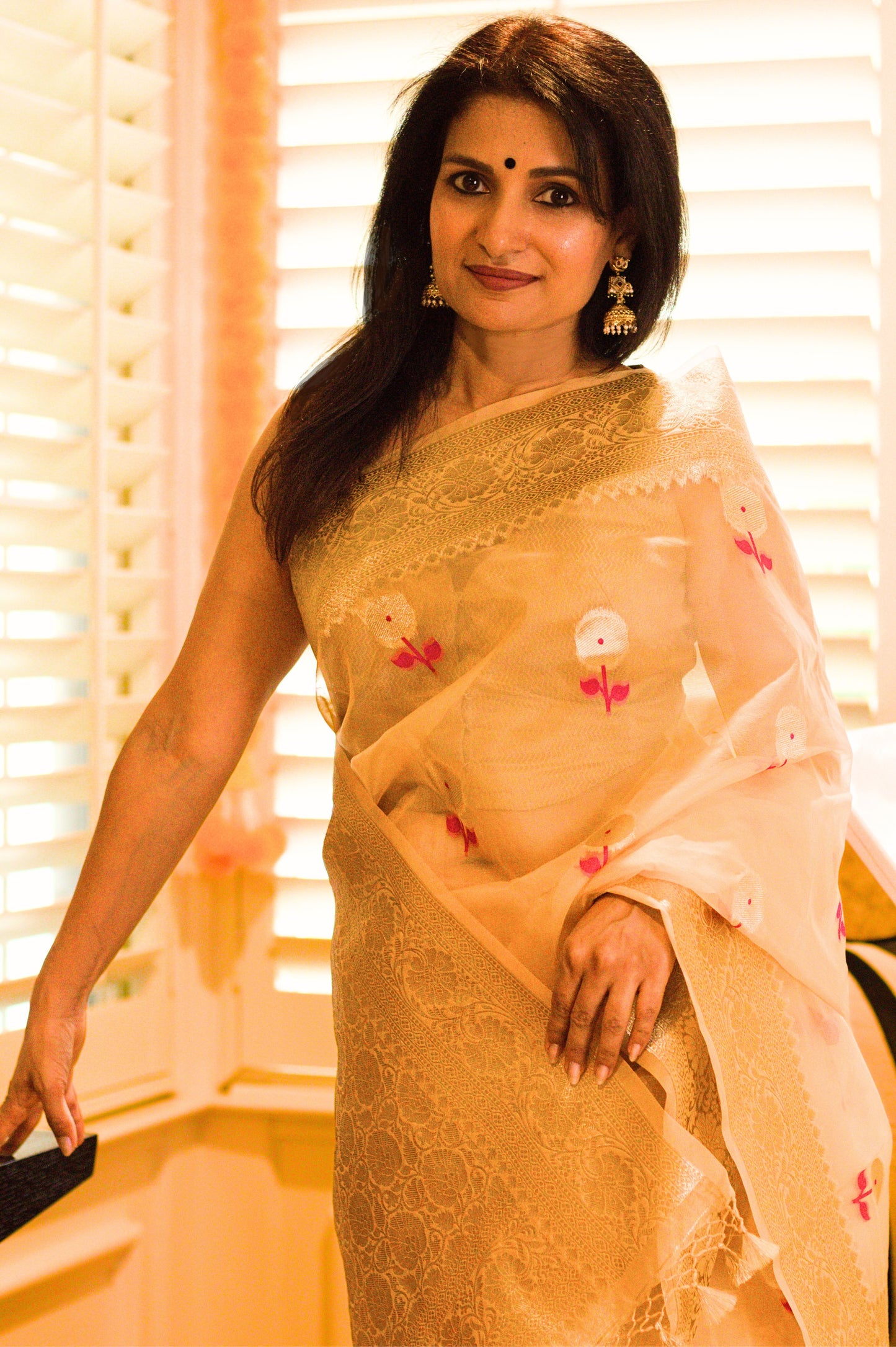 Nude Gold Dahlia Boota Handwoven Pure Kora Silk Banarasi Saree.