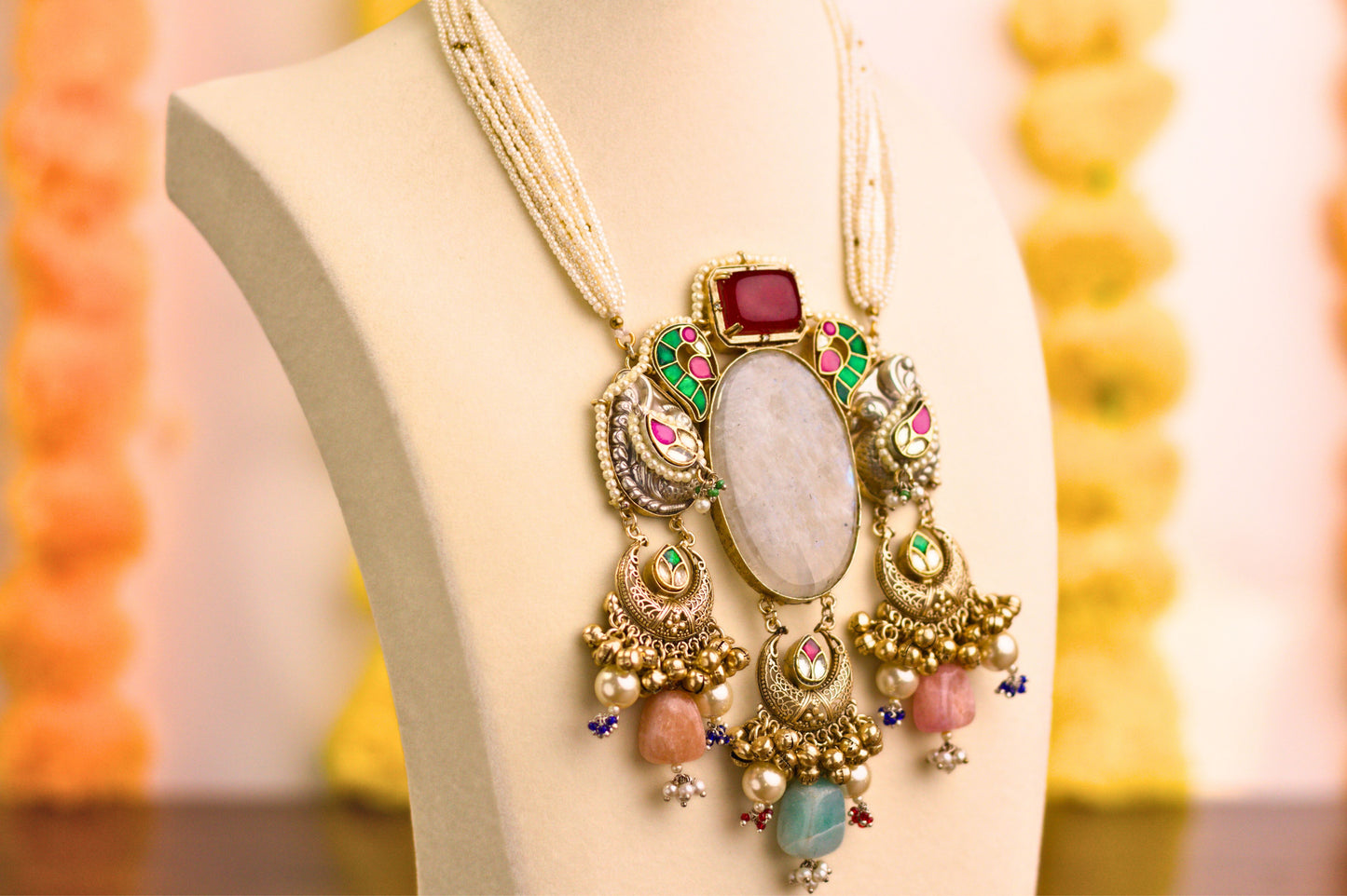 Mixed Media Necklace With Paachi Kundan and Piroi.
