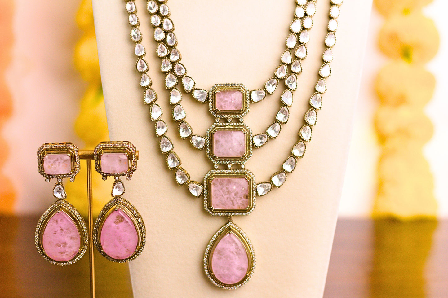 Light Pink Doublet Stone Moissanite Kundan Necklace Set