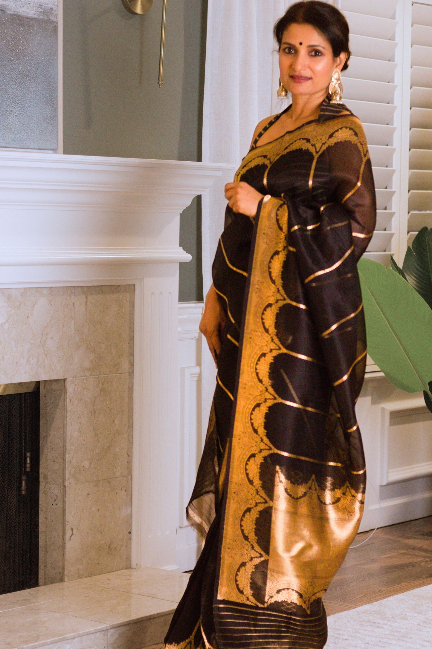 Black Kora Silk Banarasi Handloom Saree With Scallop Border and Stripes In Gold Zari.