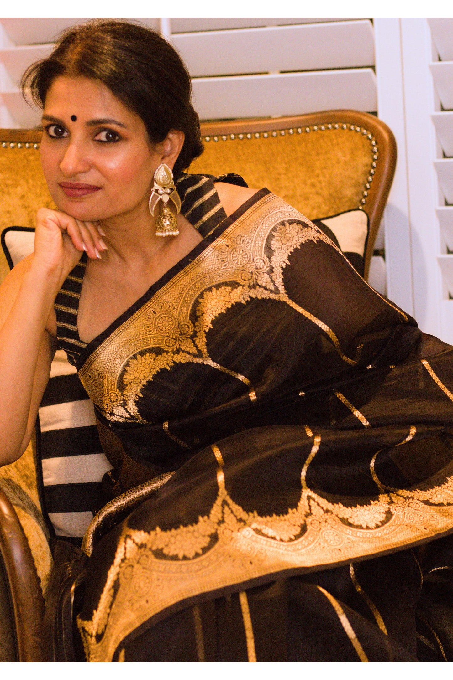 Black Kora Silk Banarasi Handloom Saree With Scallop Border and Stripes In Gold Zari.