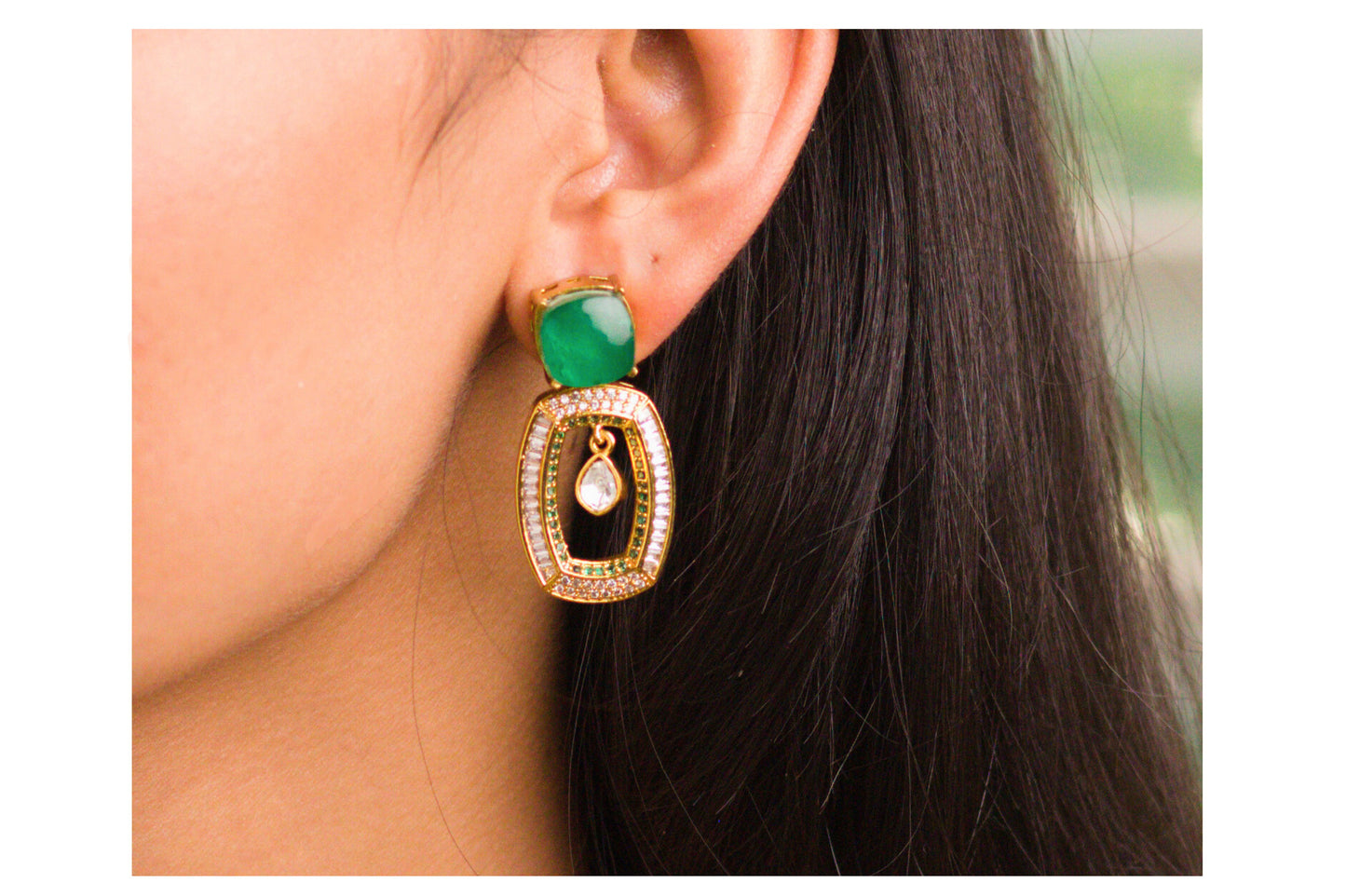 Stone Studded Emerald Doublet Earrings