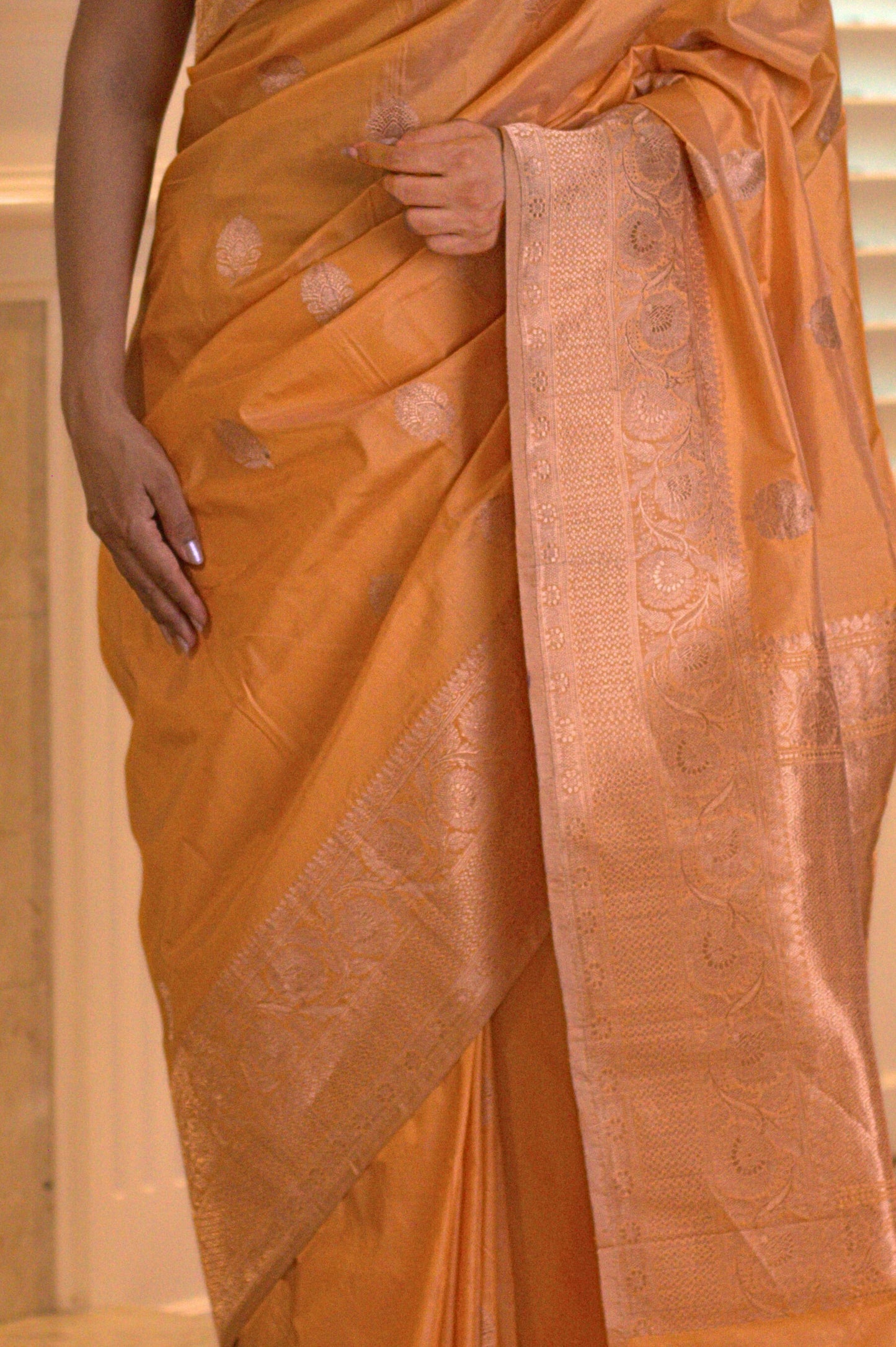 Pearlescent Peach Banarasi Silk Saree With Copper Jari