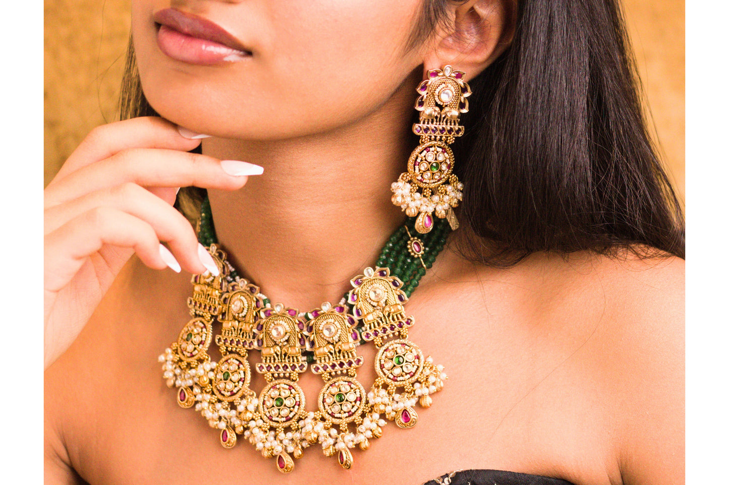 Rajwadi Green Stone Piroi Jharoka Haathi Necklace Set