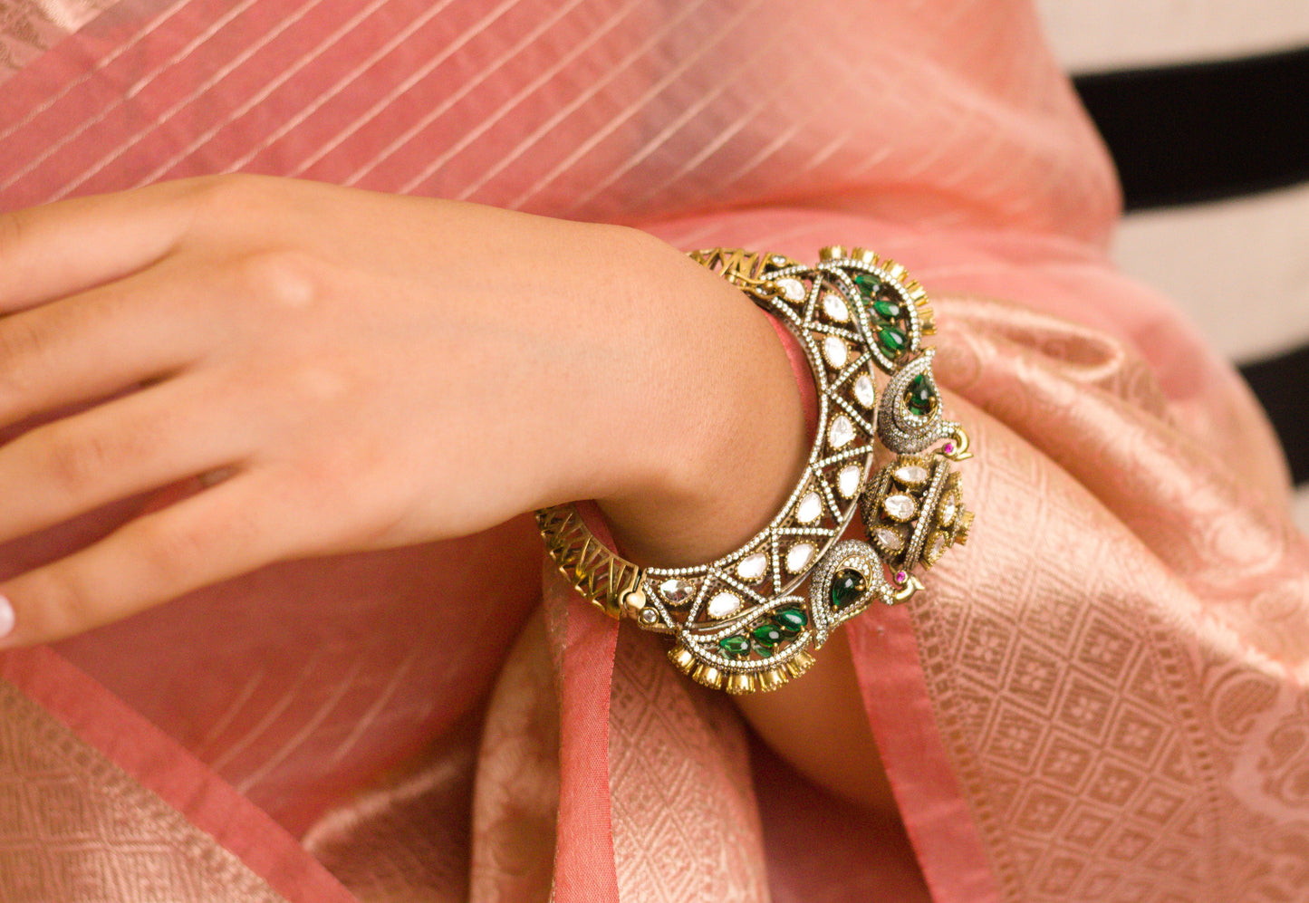 Green Kundan Studded Mor Kangan